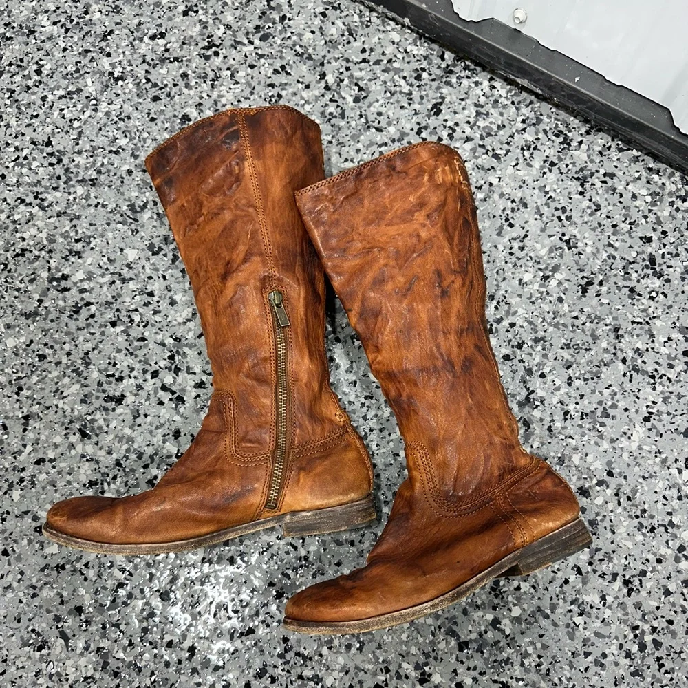 Women’s Frye Boots Size 6 - Picture 3 of 9